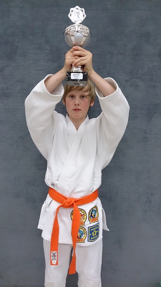 2013-06-23 U12
